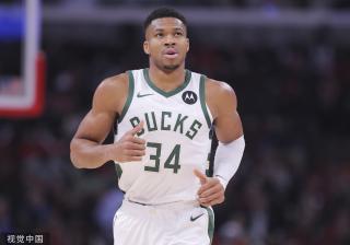 令全场瞩目 令全场瞩目