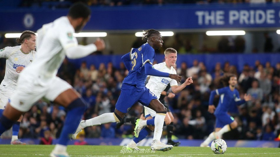 在面对高压 在面对高压