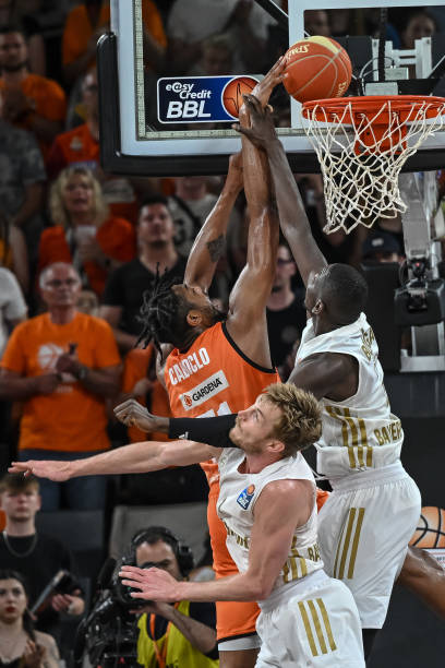 贝恩的投射 贝恩的投射